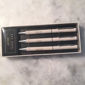 Rae Dunn Pen Set